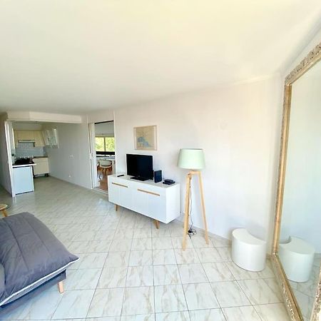 Appartement Spacieux 65M2, Avec Piscine Et Parking Fréjus Exterior foto