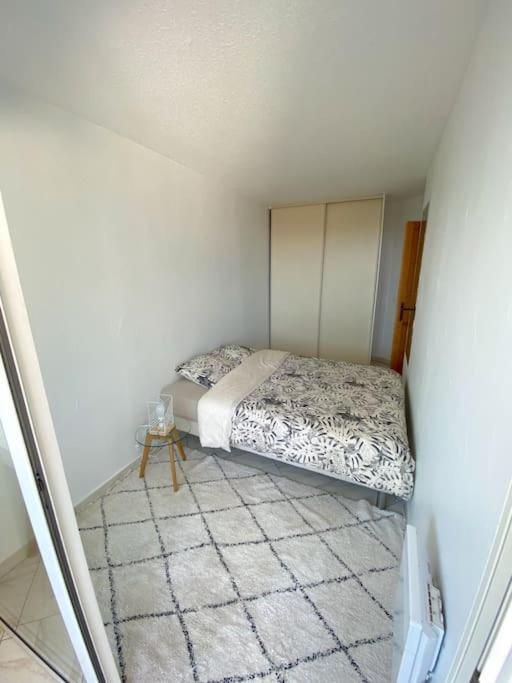 Appartement Spacieux 65M2, Avec Piscine Et Parking Fréjus Exterior foto